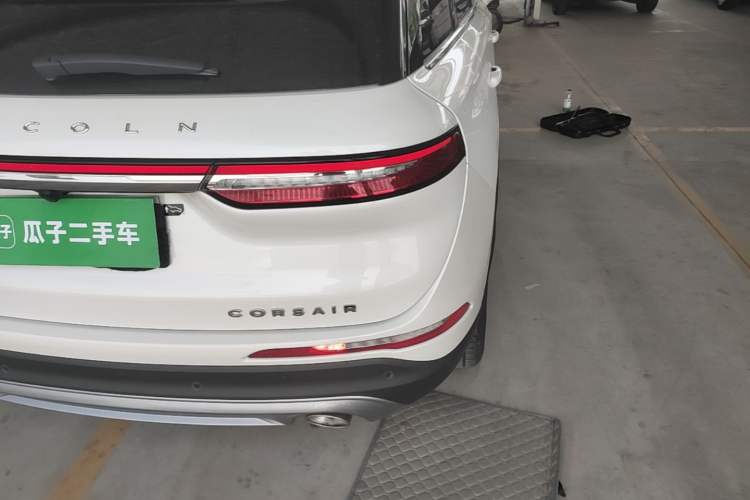 Used Lincoln Corsair 2022 2.0T Two-Wheel Drive Luxury Edition Right Rear Taillight