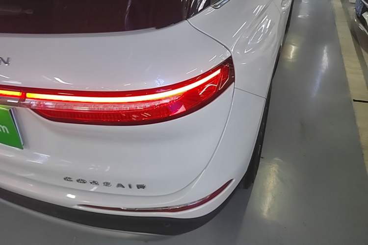 Used Lincoln Corsair 2022 Revised Version 2.0T Two-Wheel Drive Premium Edition Right Rear Taillight