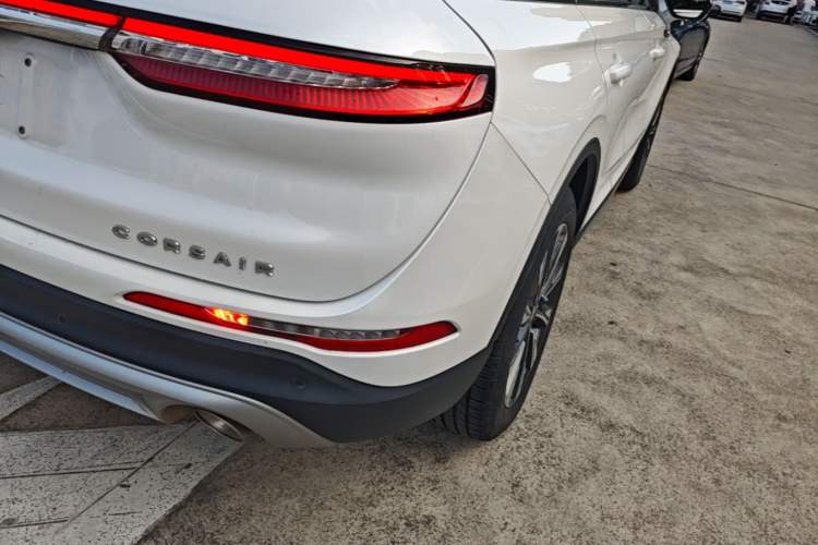 Used Lincoln Corsair 2022 2.0T Two-Wheel Drive Luxury Edition Right Rear Taillight