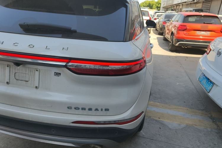 Used Lincoln Corsair 2022 2.0T Two-Wheel Drive Luxury Edition Right Rear Taillight