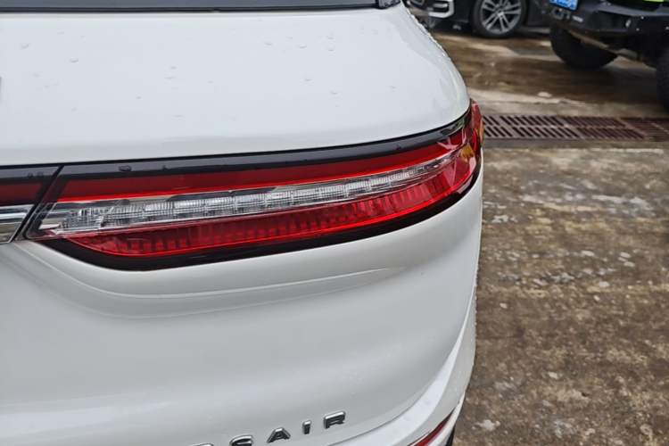 Used Lincoln Corsair 2022 2.0T Four-Wheel Drive Luxury Edition Right Rear Taillight