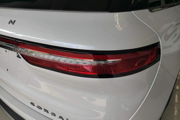 Used Lincoln Corsair 2022 2.0T Two-Wheel Drive Luxury Edition Right Rear Taillight