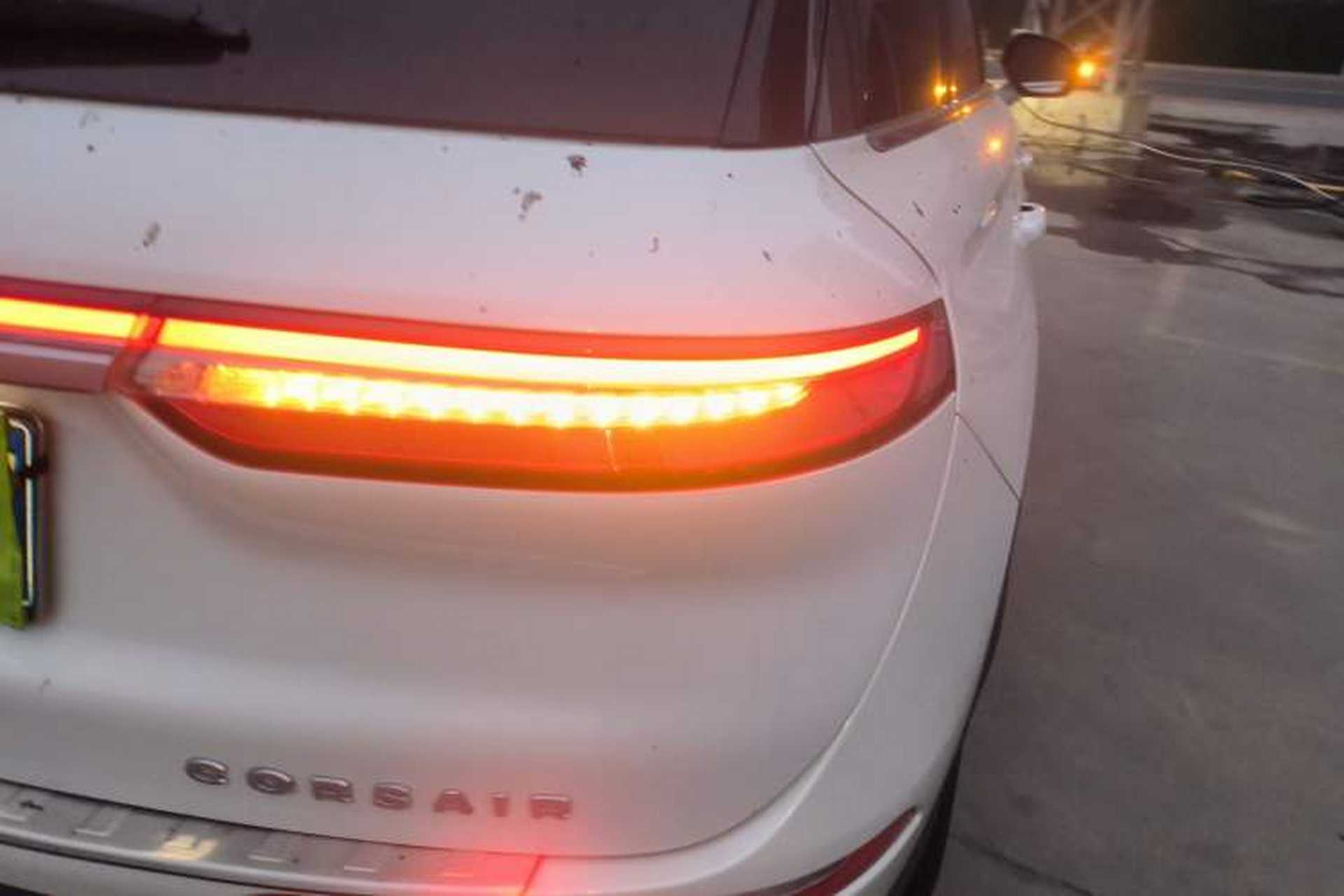 Used Lincoln Corsair 2022 2.0T Two-Wheel Drive Deluxe Edition Right Rear Taillight