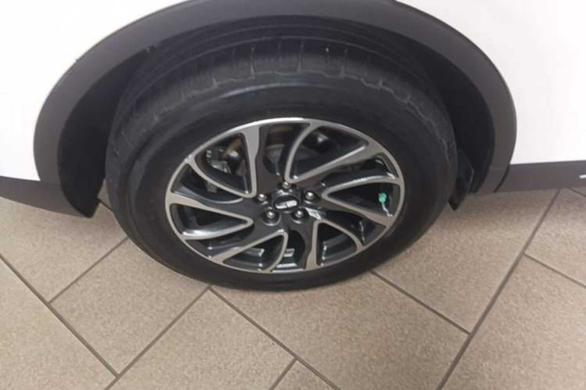 Used Lincoln Corsair 2022 2.0T Two-Wheel Drive Deluxe Edition Right Rear Wheel Hub