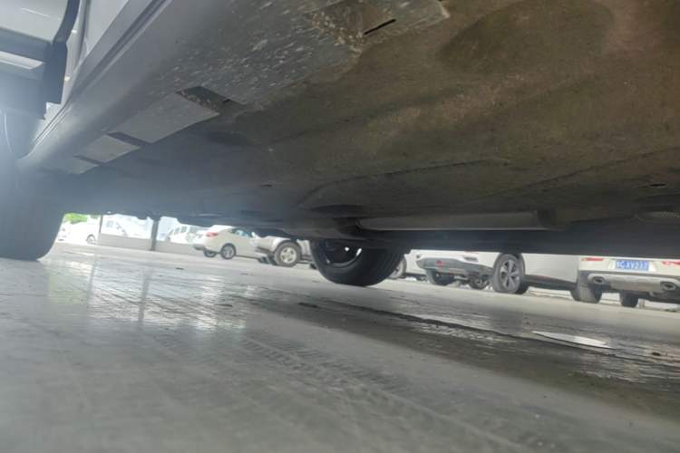 Used Lincoln Corsair 2022 2.0T Two-Wheel Drive Luxury Edition Right Side Sill