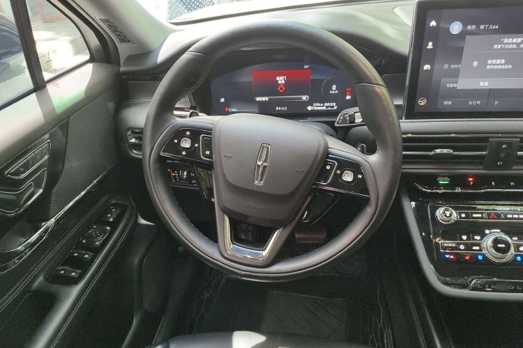 Used Lincoln Corsair 2022 2.0T Two-Wheel Drive Deluxe Edition Steering Wheel