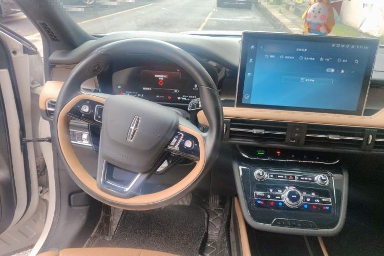 Used Lincoln Corsair 2022 2.0T Two-Wheel Drive Luxury Edition Steering Wheel
