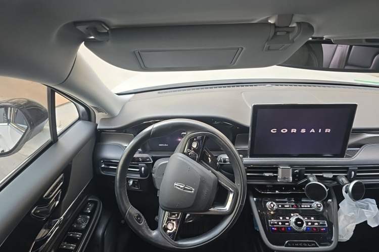 Used Lincoln Corsair 2022 2.0T Two-Wheel Drive Deluxe Edition Steering Wheel