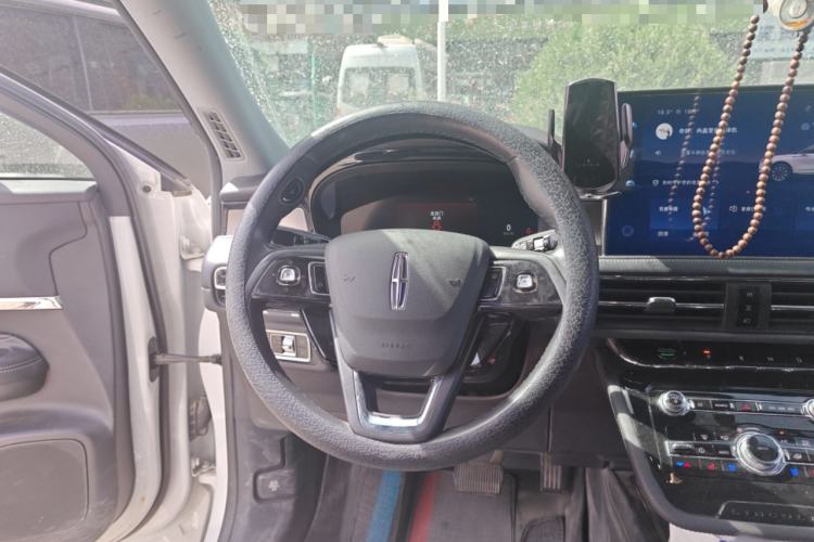 Used Lincoln Corsair 2022 Revised Version 2.0T Two-Wheel Drive Premium Edition Steering Wheel