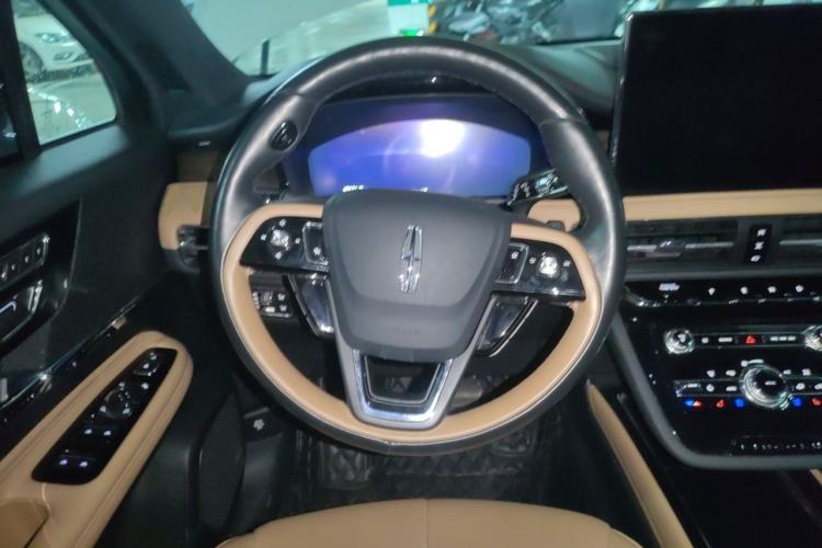 Used Lincoln Corsair 2022 2.0T Two-Wheel Drive Luxury Edition Steering Wheel