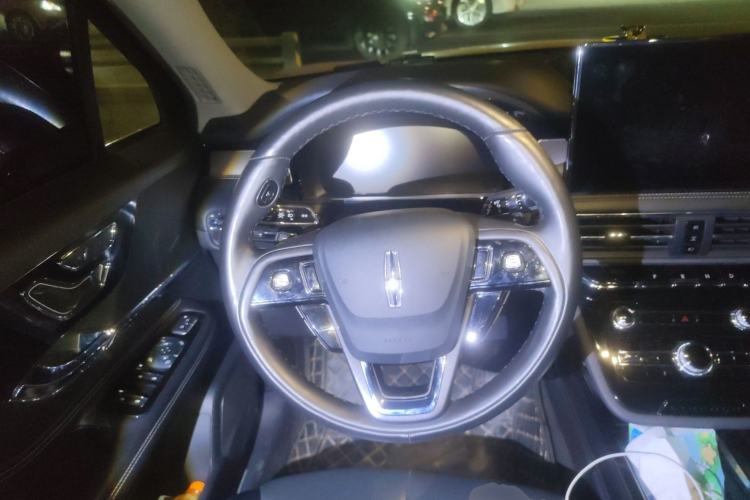 Used Lincoln Corsair 2022 2.0T Two-Wheel Drive Luxury Edition Steering Wheel
