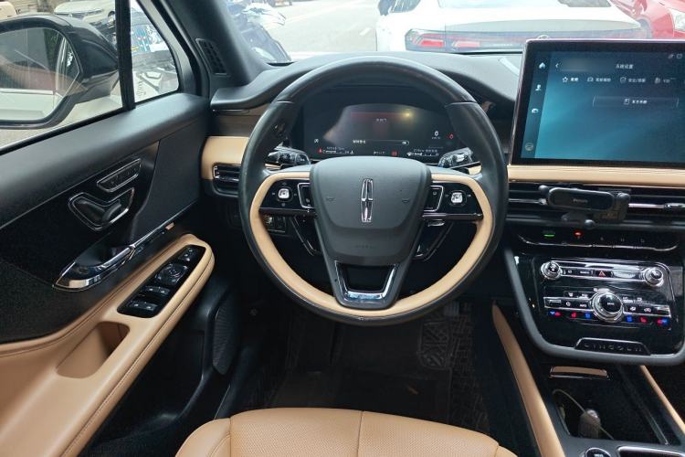 Used Lincoln Corsair 2022 Revised Version 2.0T Two-Wheel Drive Luxury Edition Steering Wheel