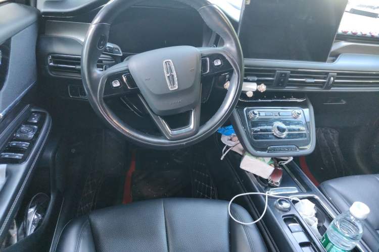 Used Lincoln Corsair 2022 2.0T Two-Wheel Drive Deluxe Edition Steering Wheel