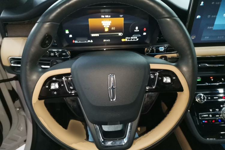 Used Lincoln Corsair 2022 2.0T Two-Wheel Drive Luxury Edition Steering Wheel