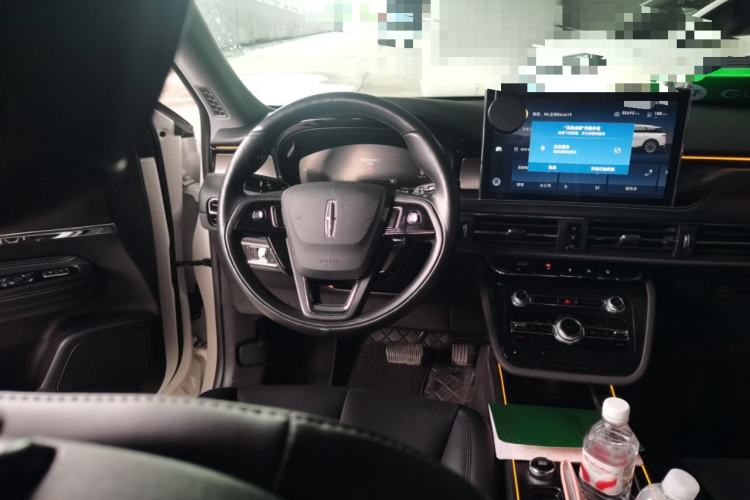 Used Lincoln Corsair 2022 2.0T Two-Wheel Drive Deluxe Edition Steering Wheel