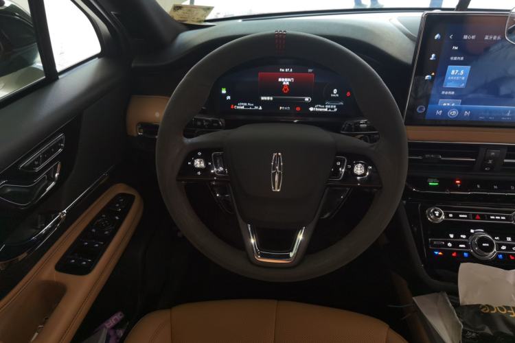 Used Lincoln Corsair 2022 2.0T Four-Wheel Drive Luxury Edition Steering Wheel