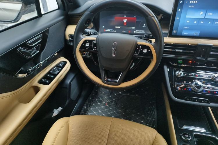 Used Lincoln Corsair 2022 2.0T Two-Wheel Drive Luxury Edition Steering Wheel