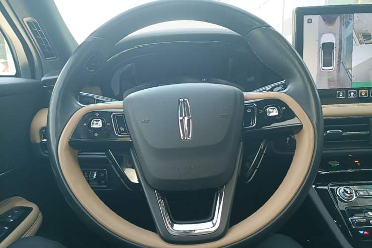 Used Lincoln Corsair 2022 2.0T Two-Wheel Drive Luxury Edition Steering Wheel