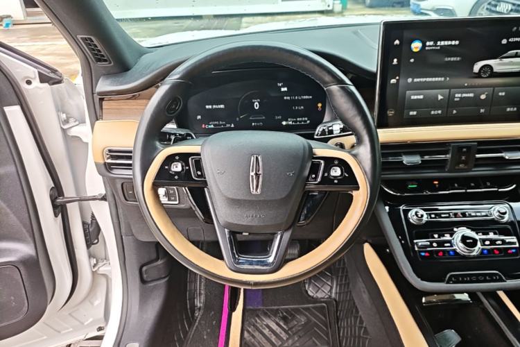 Used Lincoln Corsair 2022 2.0T Four-Wheel Drive Luxury Edition Steering Wheel