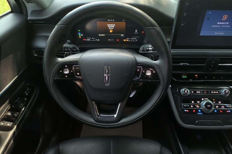 Used Lincoln Corsair 2022 2.0T Two-Wheel Drive Luxury Edition Steering Wheel