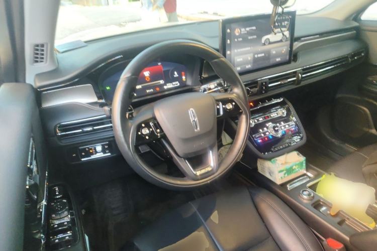 Used Lincoln Corsair 2022 2.0T Two-Wheel Drive Deluxe Edition Steering Wheel