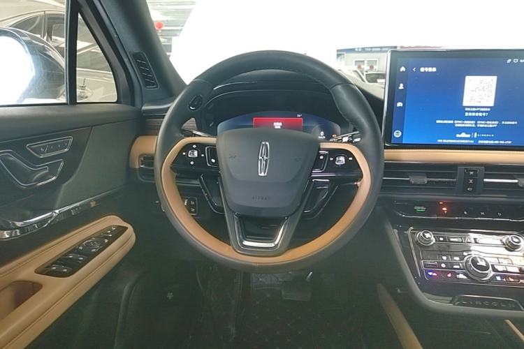 Used Lincoln Corsair 2022 2.0T Two-Wheel Drive Luxury Edition Steering Wheel