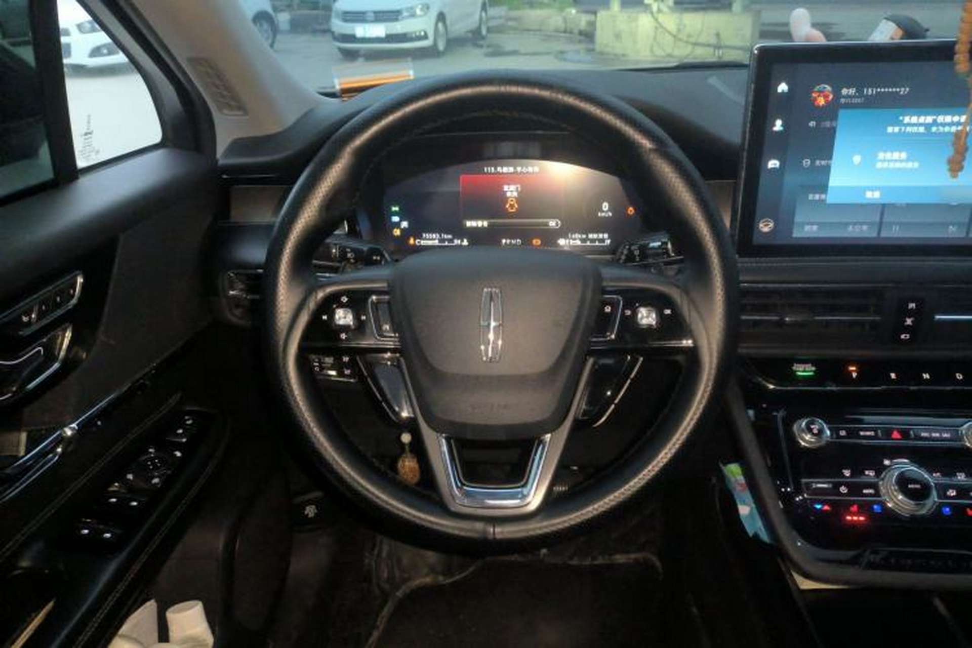 Used Lincoln Corsair 2022 2.0T Two-Wheel Drive Deluxe Edition Steering Wheel