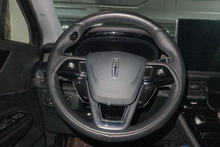 Used Lincoln Corsair 2022 2.0T Two-Wheel Drive Luxury Edition Steering Wheel