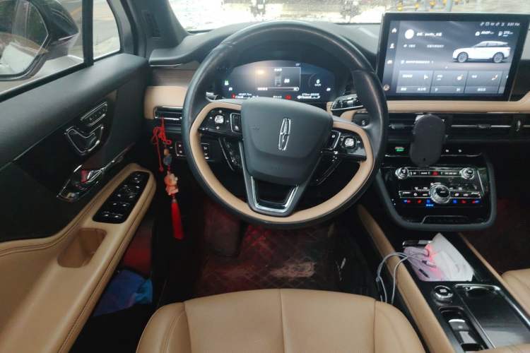 Used Lincoln Corsair 2022 2.0T Two-Wheel Drive Luxury Edition Steering Wheel