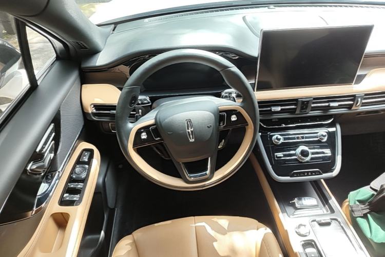 Used Lincoln Corsair 2022 2.0T Two-Wheel Drive Luxury Edition Steering Wheel