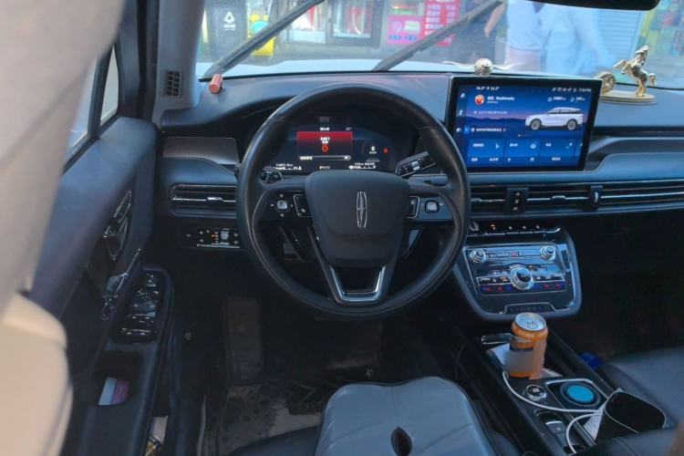 Used Lincoln Corsair 2022 2.0T Two-Wheel Drive Luxury Edition Steering Wheel
