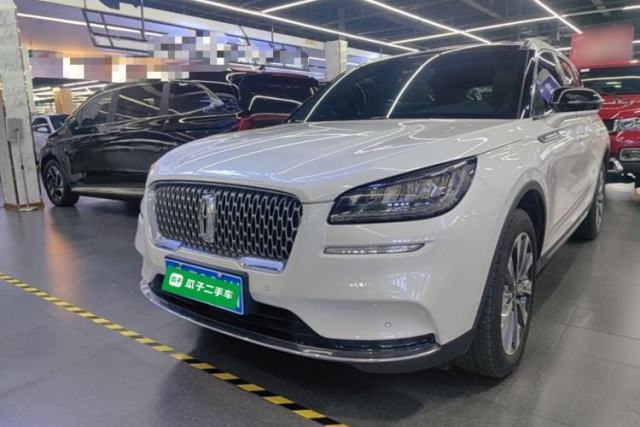 Lincoln Corsair 2022 2.0T Two-Wheel Drive Luxury Edition d’occasion