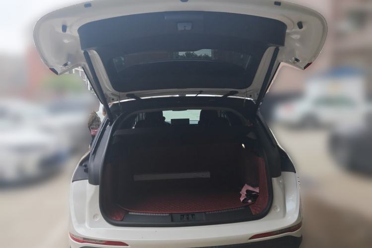 Used Lincoln Corsair 2022 Revised Version 2.0T Two-Wheel Drive Premium Edition Trunk