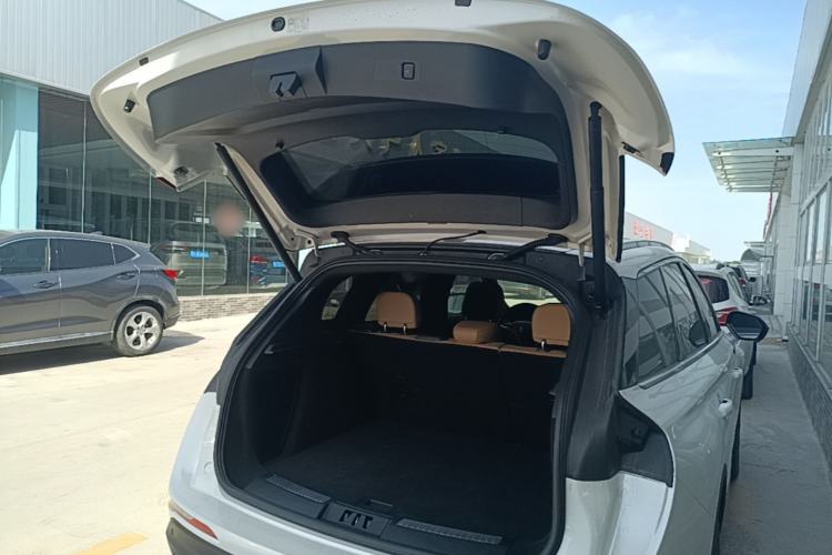 Used Lincoln Corsair 2022 2.0T Two-Wheel Drive Luxury Edition Trunk