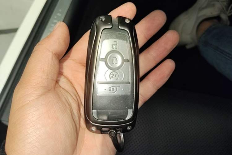 Used Lincoln Corsair 2022 2.0T Two-Wheel Drive Luxury Edition Vehicle Key
