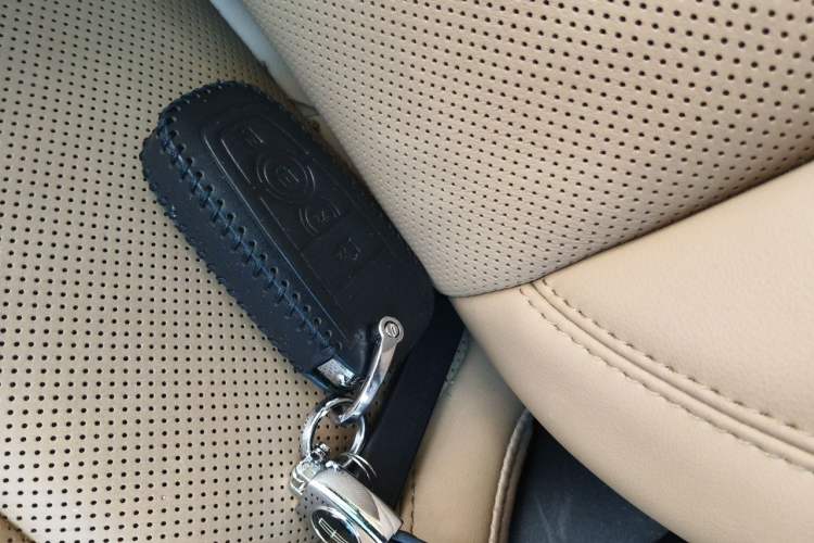 Used Lincoln Corsair 2022 2.0T Two-Wheel Drive Luxury Edition Vehicle Key