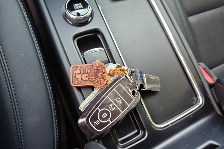 Used Lincoln Corsair 2022 2.0T Two-Wheel Drive Deluxe Edition Vehicle Key