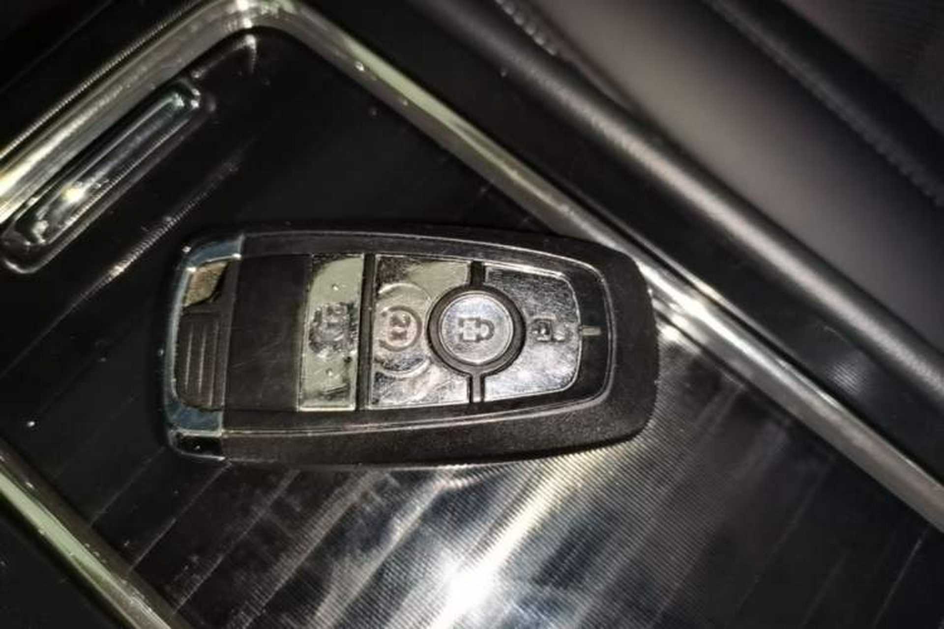 Used Lincoln Corsair 2022 2.0T Two-Wheel Drive Zunyue Edition Vehicle Key