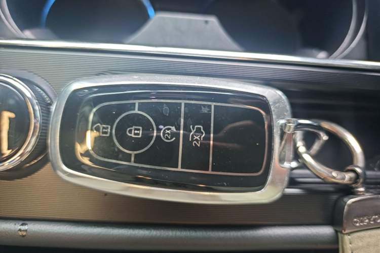 Used Lincoln Corsair 2022 2.0T Two-Wheel Drive Deluxe Edition Vehicle Key