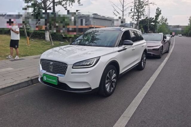 Used Lincoln Corsair 2022 2.0T Two-Wheel Drive Luxury Edition