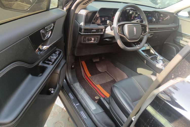 Used Lincoln Corsair 2023 2.0T Two-Wheel Drive Luxury Edition Driver Seat