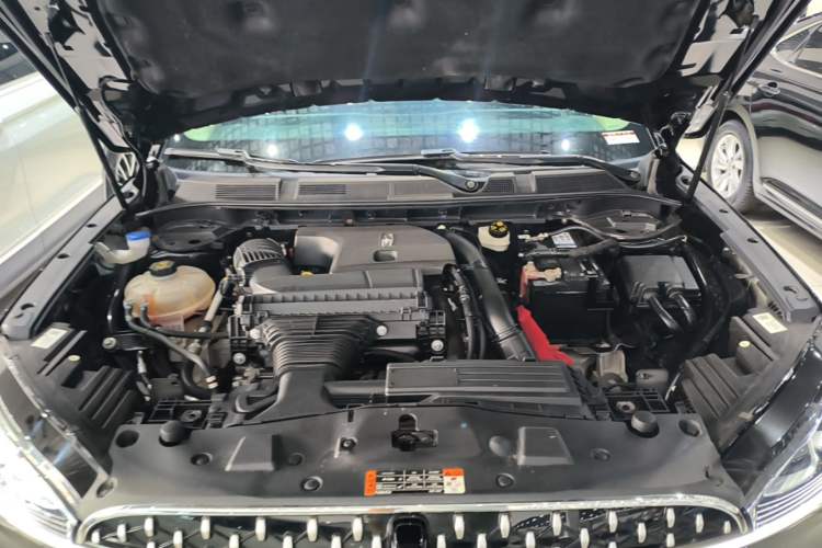 Used Lincoln Corsair 2023 2.0T Two-Wheel Drive Luxury Edition Engine Bay