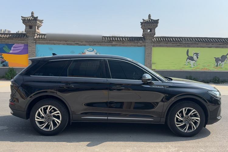 Used Lincoln Corsair 2023 2.0T Two-Wheel Drive Luxury Edition Exterior 2