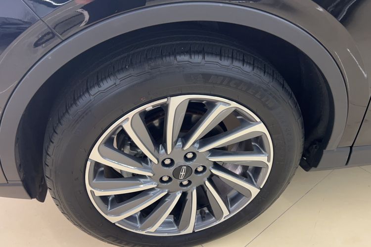 Used Lincoln Corsair 2023 2.0T Two-Wheel-Drive Luxury Edition Exterior 2