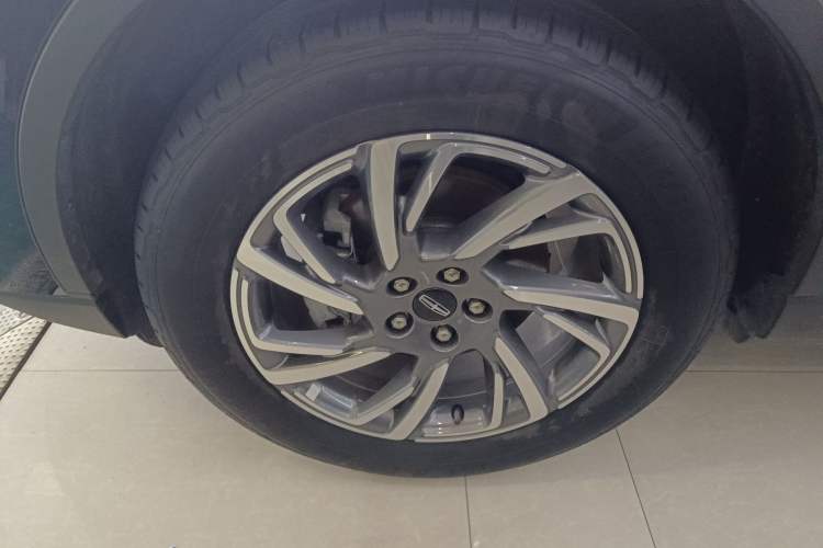 Used Lincoln Corsair 2023 2.0T Two-Wheel Drive Luxury Edition Exterior 4
