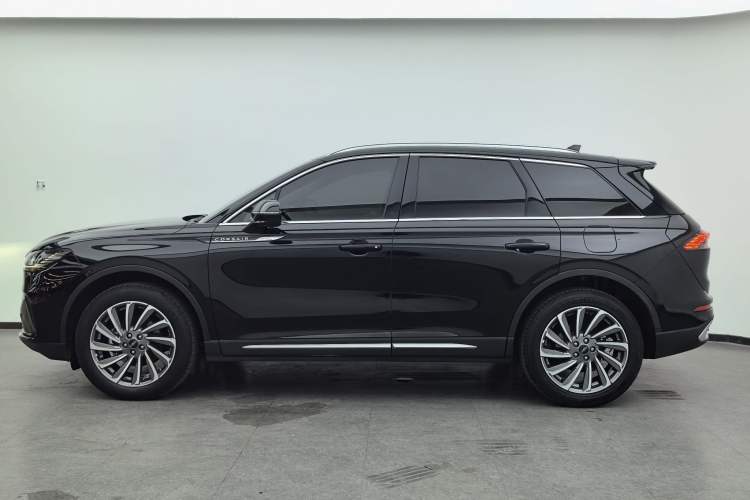 Used Lincoln Corsair 2023 2.0T Two-Wheel-Drive Luxury Edition Exterior 6