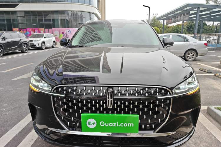 Used Lincoln Corsair 2023 2.0T Two-Wheel Drive Luxury Edition Front