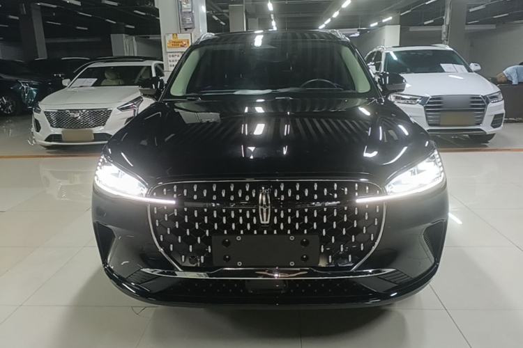 Used Lincoln Corsair 2023 2.0T Two-Wheel Drive Luxury Edition Front