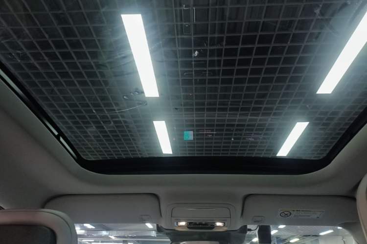 Used Lincoln Corsair 2023 2.0T Two-Wheel Drive Luxury Edition Headliner