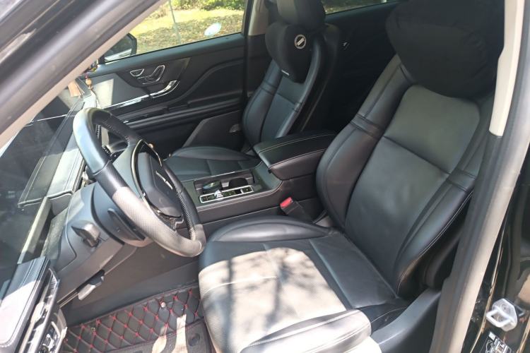 Used Lincoln Corsair 2023 2.0T Two-Wheel-Drive Luxury Edition Left Front Seat